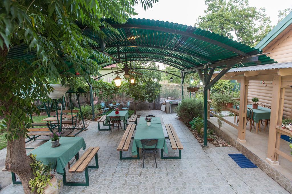 Leyad Hashmura Lodging Yesod Hamaala Exterior foto